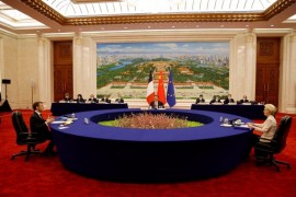 Tổng thống Pháp thăm Trung Quốc: Qúa nhiều quan điểm khác biệt