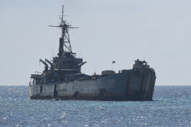 TQ lại ‘nhắc’ Philippines dời tàu chiến mắc cạn ở bãi Cỏ Mây