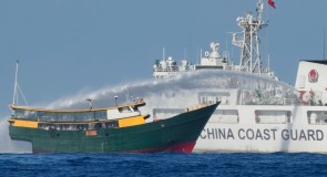 Chinesen blockieren philippinisches Versorgungsboot