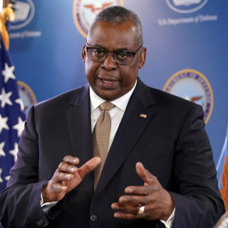 Bộ trưởng Quốc phòng Mỹ họp trực tuyến với người đồng cấp TQ, đề cập đến Biển Đông